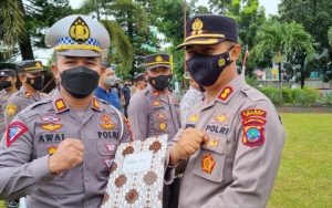 Personilnya Raih Prestasi, Kapolres Bitung Berikan Penghargaan